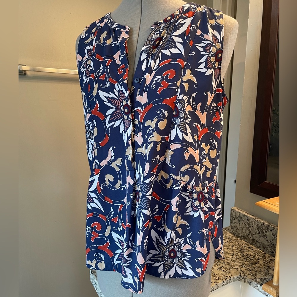 Loft short sleeve blouse